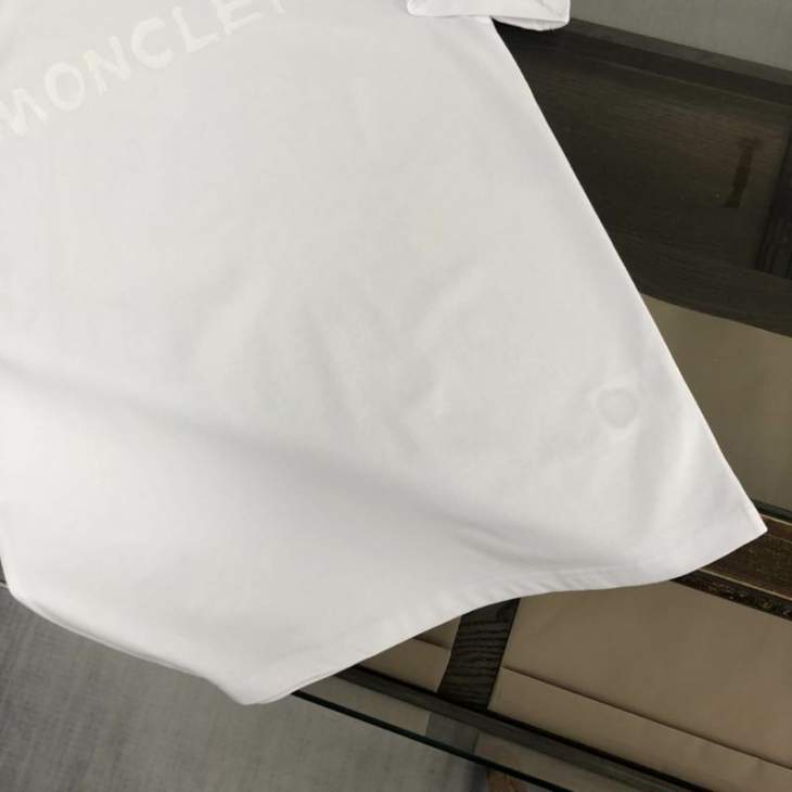 Picture of Moncler T Shirts Short _SKUMonclerS-XLtltx445083